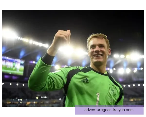 诺伊尔在德国队中的作用持续稳固，成为球队防线的核心支柱。