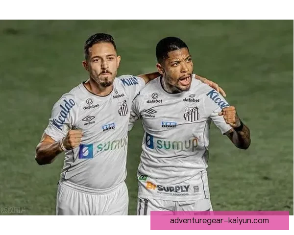 瓦伦西亚防守体系的稳固性得到认可，球队状态持续提升中。