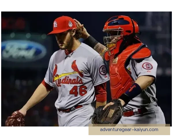 莫利纳在新赛季中持续提升战术适应能力，备受期待表现日益稳定